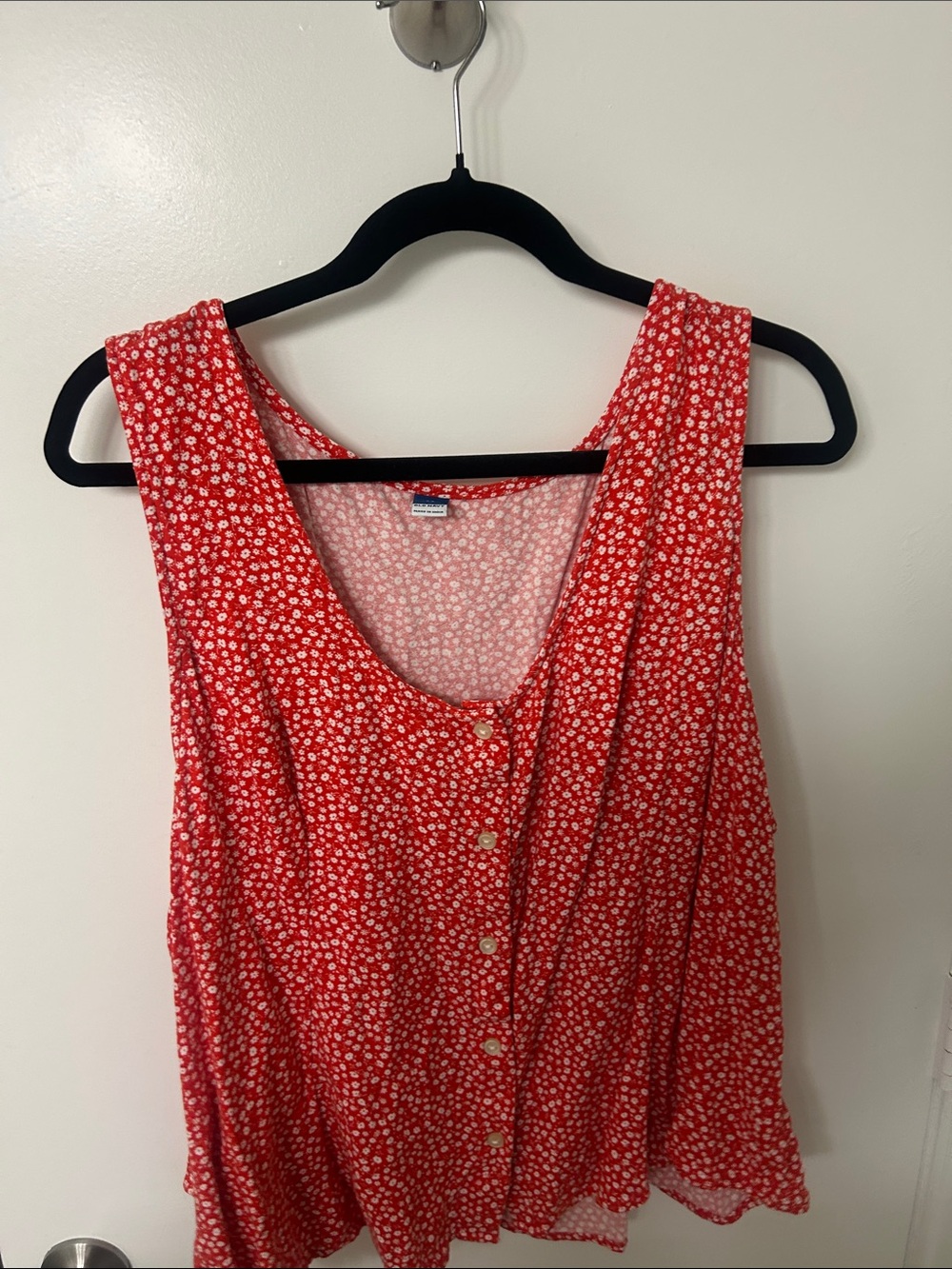 Red Floral Button-Front Tank Top - size 2x